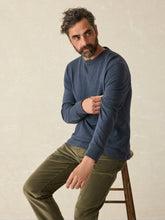 Load image into Gallery viewer, FAHERTY Sunwashed Slub Crew Tee
