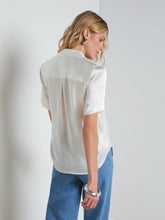 Load image into Gallery viewer, L&#39;AGENCE Ellah Silk Blouse
