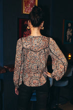 Load image into Gallery viewer, Love the Label Megan Blouse
