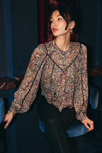 Load image into Gallery viewer, Love the Label Megan Blouse
